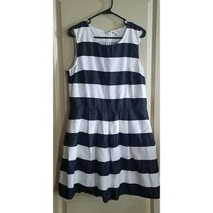 GAP dress w/ pockets size 14!